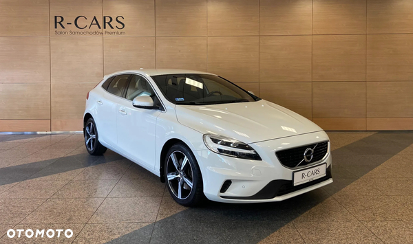 Volvo V40 T4 Drive-E R-Design Momentum
