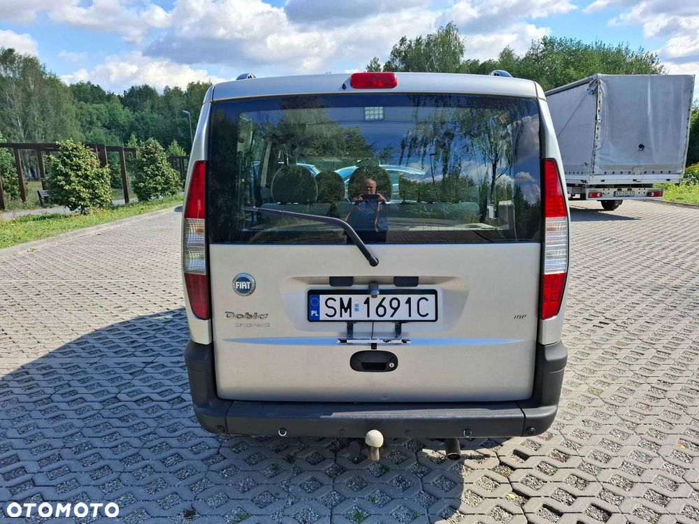 Fiat Doblo - 8