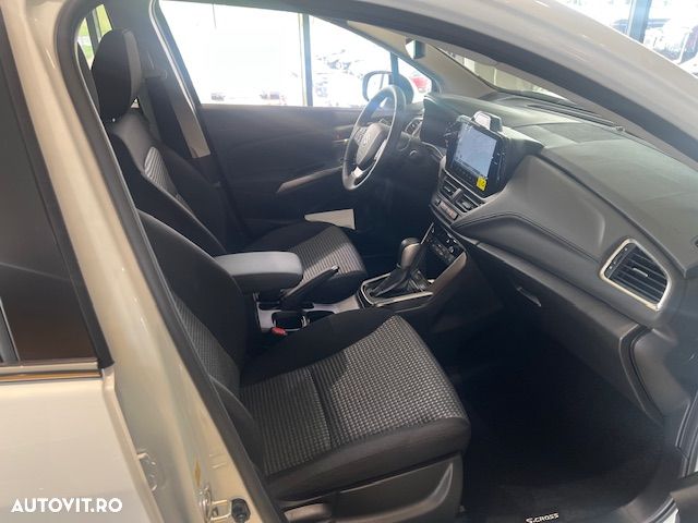 Suzuki S-Cross 1.4 Boosterjet 6AT MHEV Passion - 7