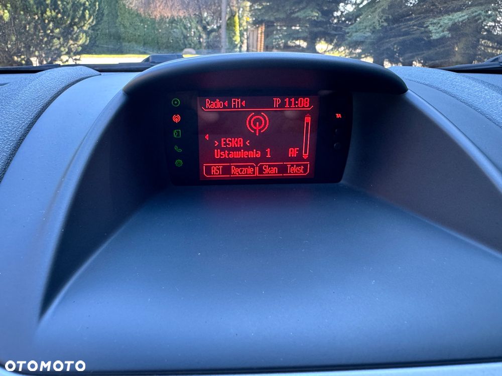 Ford Fiesta 1.6 Ti-VCT Titanium - 22