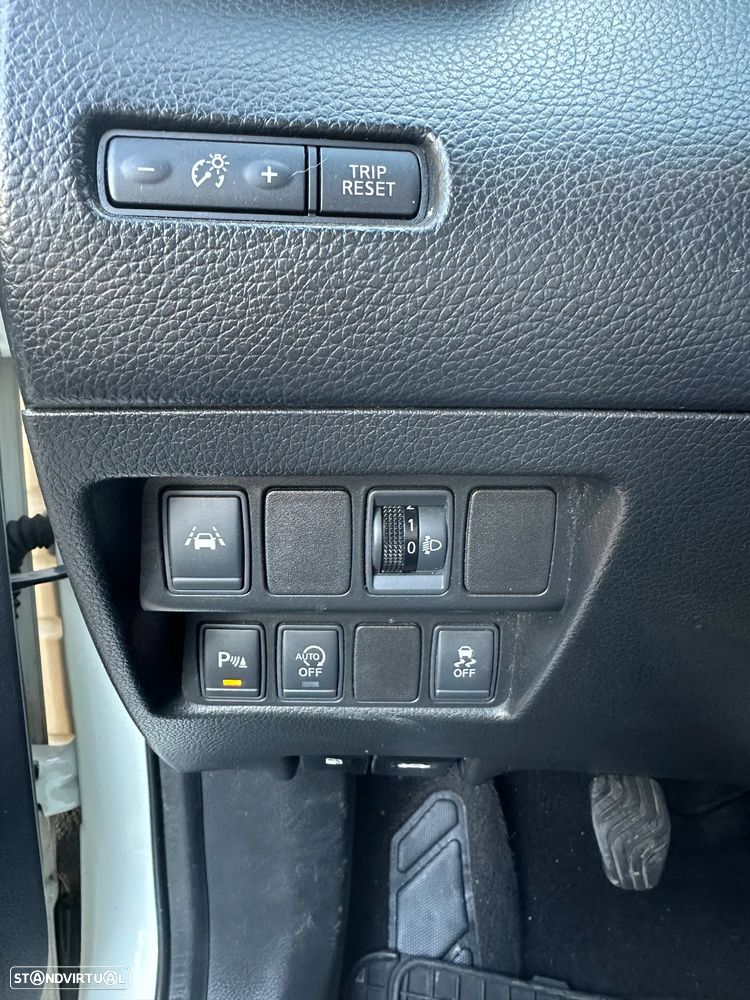 Nissan Qashqai 1.5 dCi Acenta PS+NC - 12