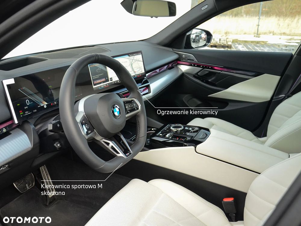 BMW Seria 5 540d xDrive mHEV - 24