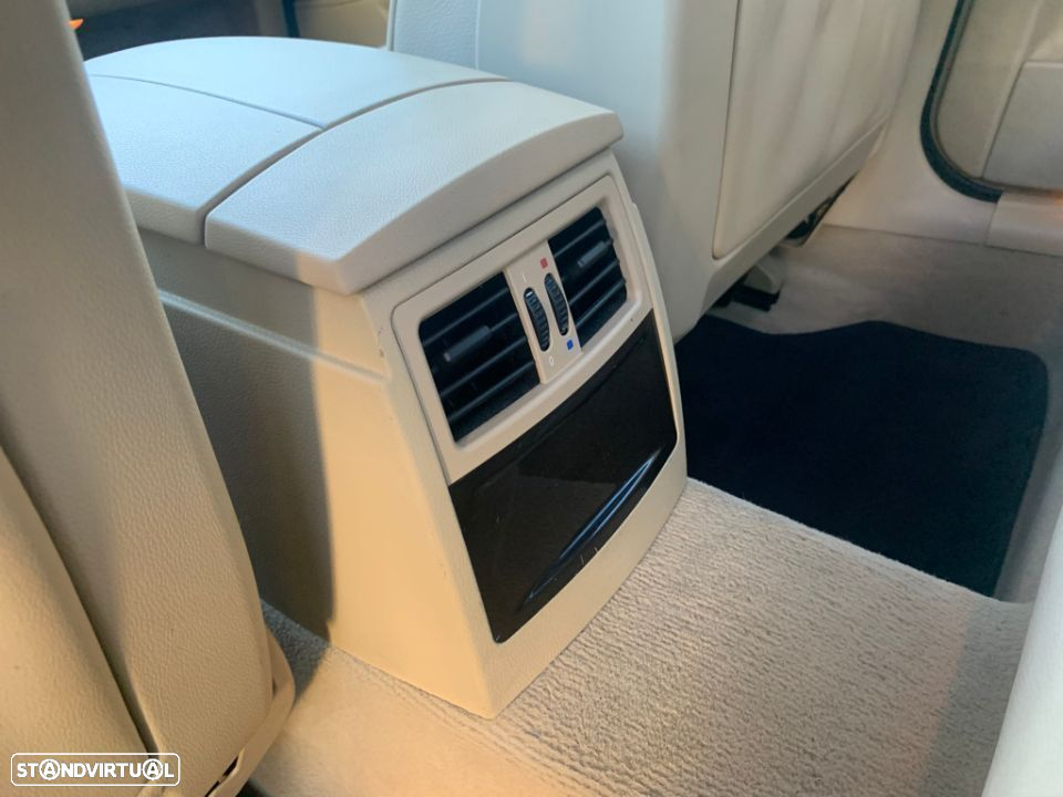 BMW 520 - 24