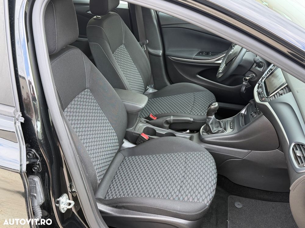Opel Astra 1.6 CDTI ECOTEC Start/Stop Excite - 13