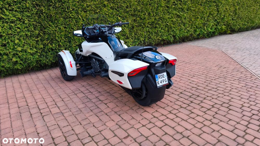 Can-Am Spyder - 5