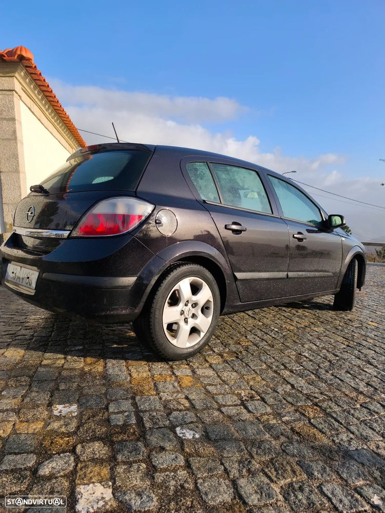 Opel Astra 1.3 CDTI Edition - 3
