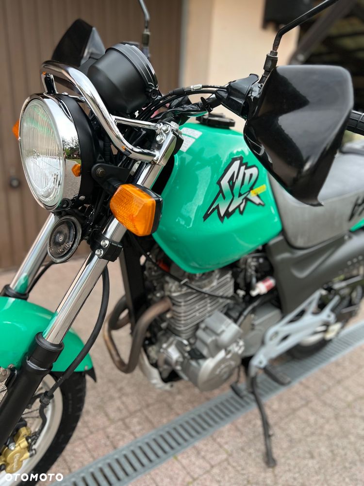 Honda SL - 19