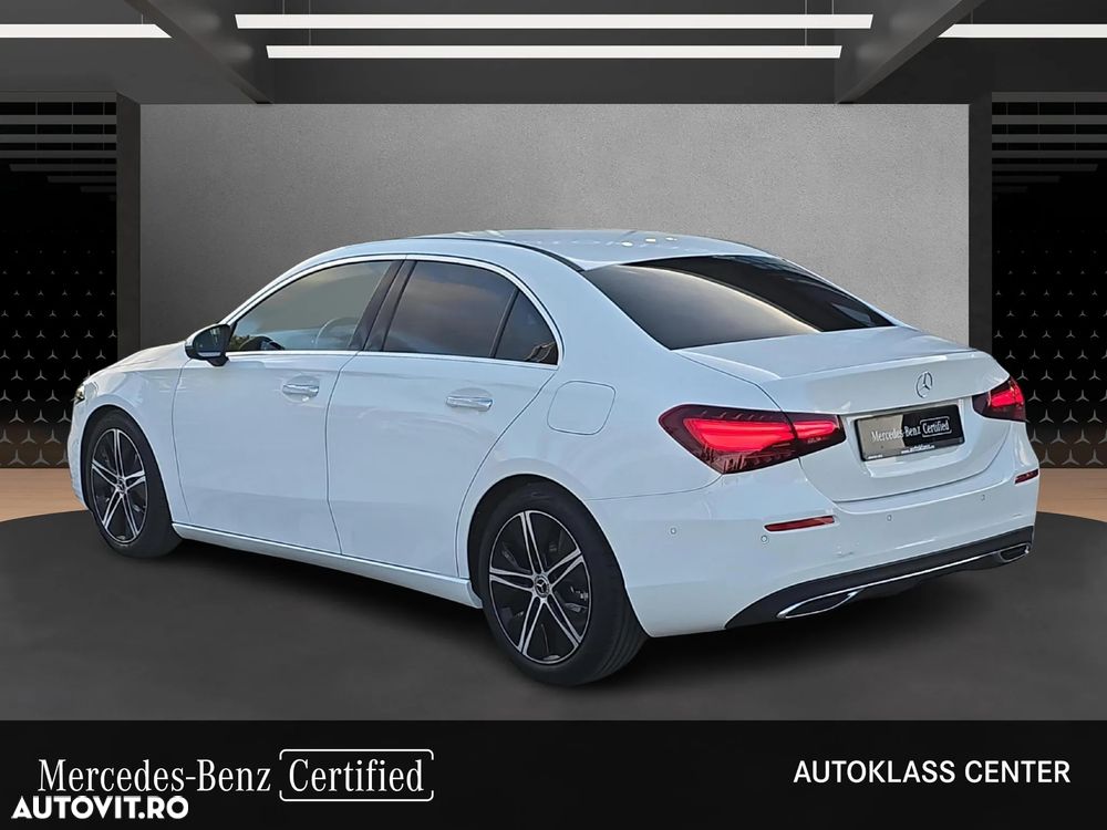 Mercedes-Benz A 200 Sedan MHEV 7G-DCT - 8