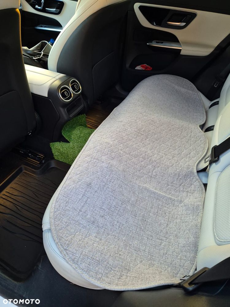 Mercedes-Benz GLC 220 d mHEV 4-Matic AMG Line - 11