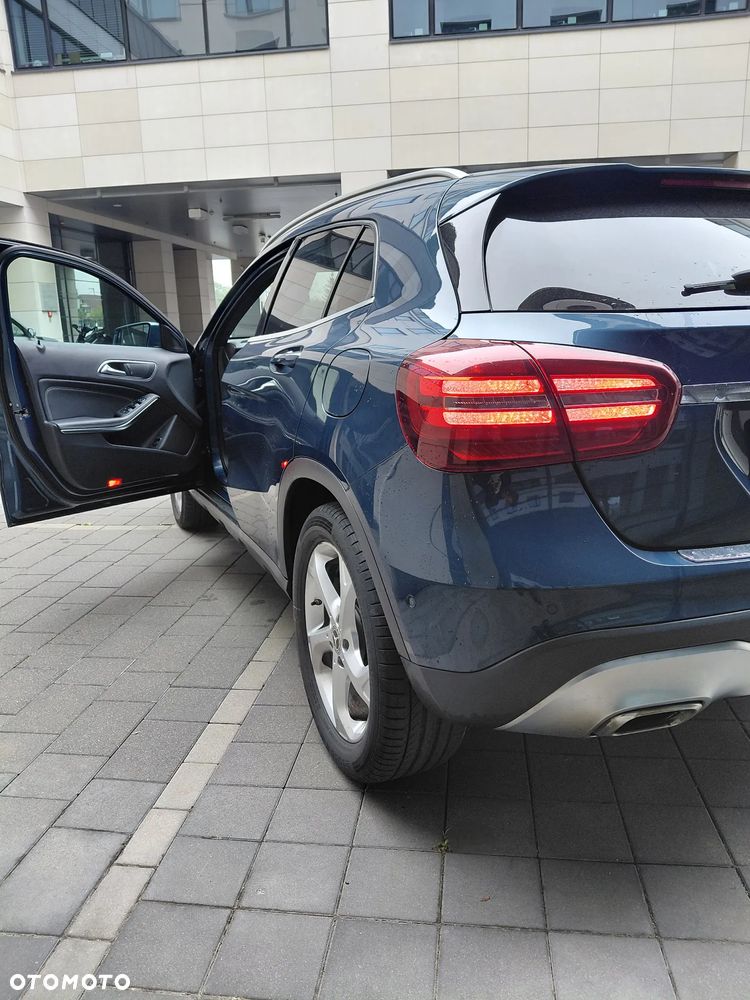 Mercedes-Benz GLA 200 7G-DCT Urban - 7