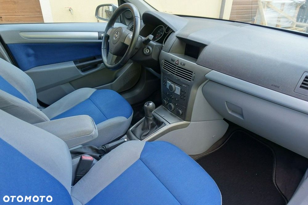 Opel Astra - 12