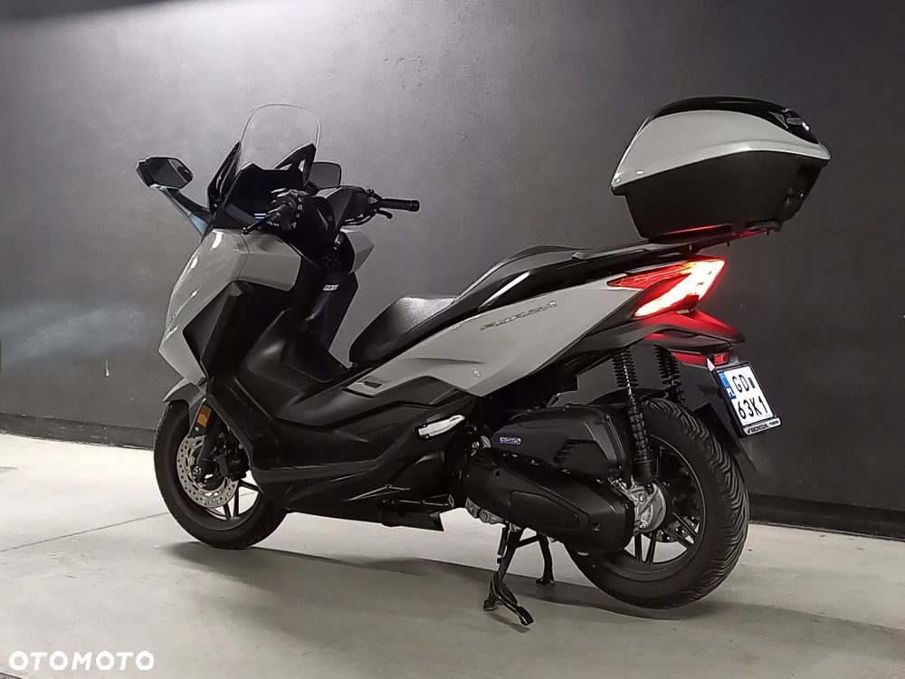 Honda NSS - 5