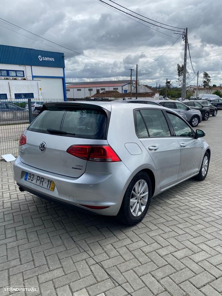 VW Golf 1.6 TDi BlueMotion Confortline - 3