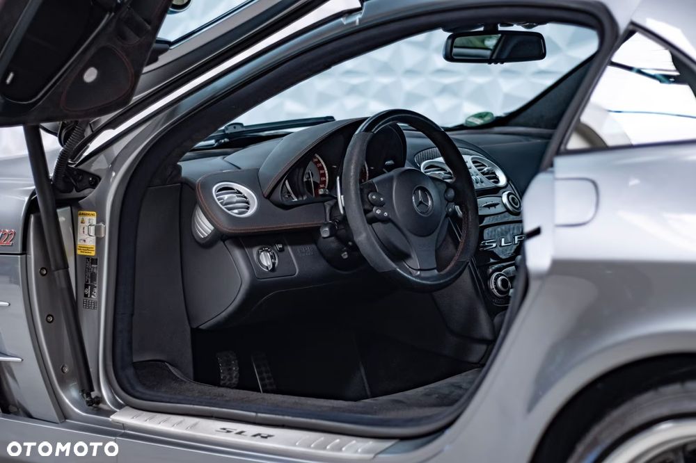 Mercedes-Benz SLR - 5