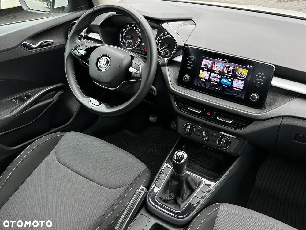 Skoda Fabia 1.0 Ambition - 17