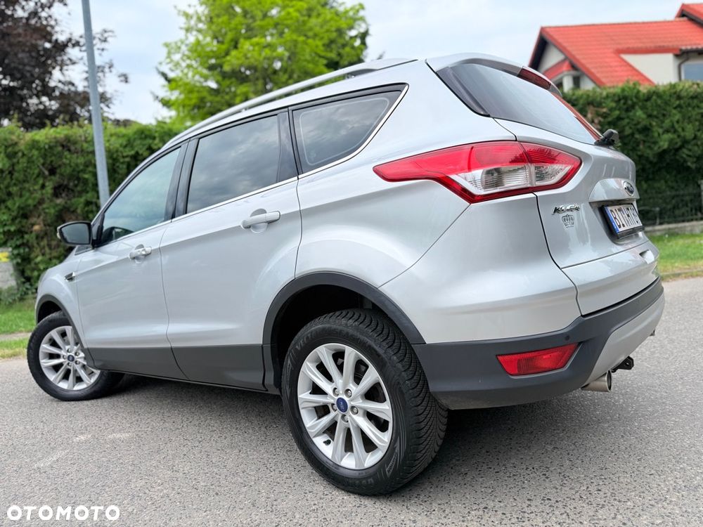 Ford Kuga 2.0 TDCi 4x4 Titanium - 17