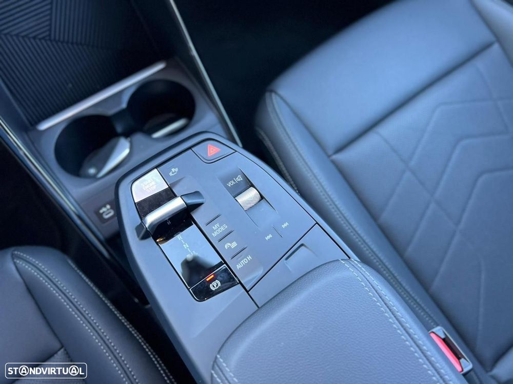 BMW 225xe Active Tourer e xDrive - 9