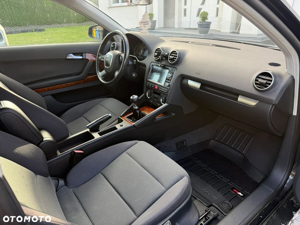 Audi A3 3-drzwiowe 1.9 TDI Ambiente - 10
