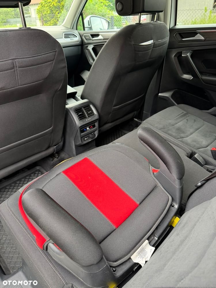 Volkswagen Tiguan Allspace 2.0 TSI 4Mot Elegance DSG - 14