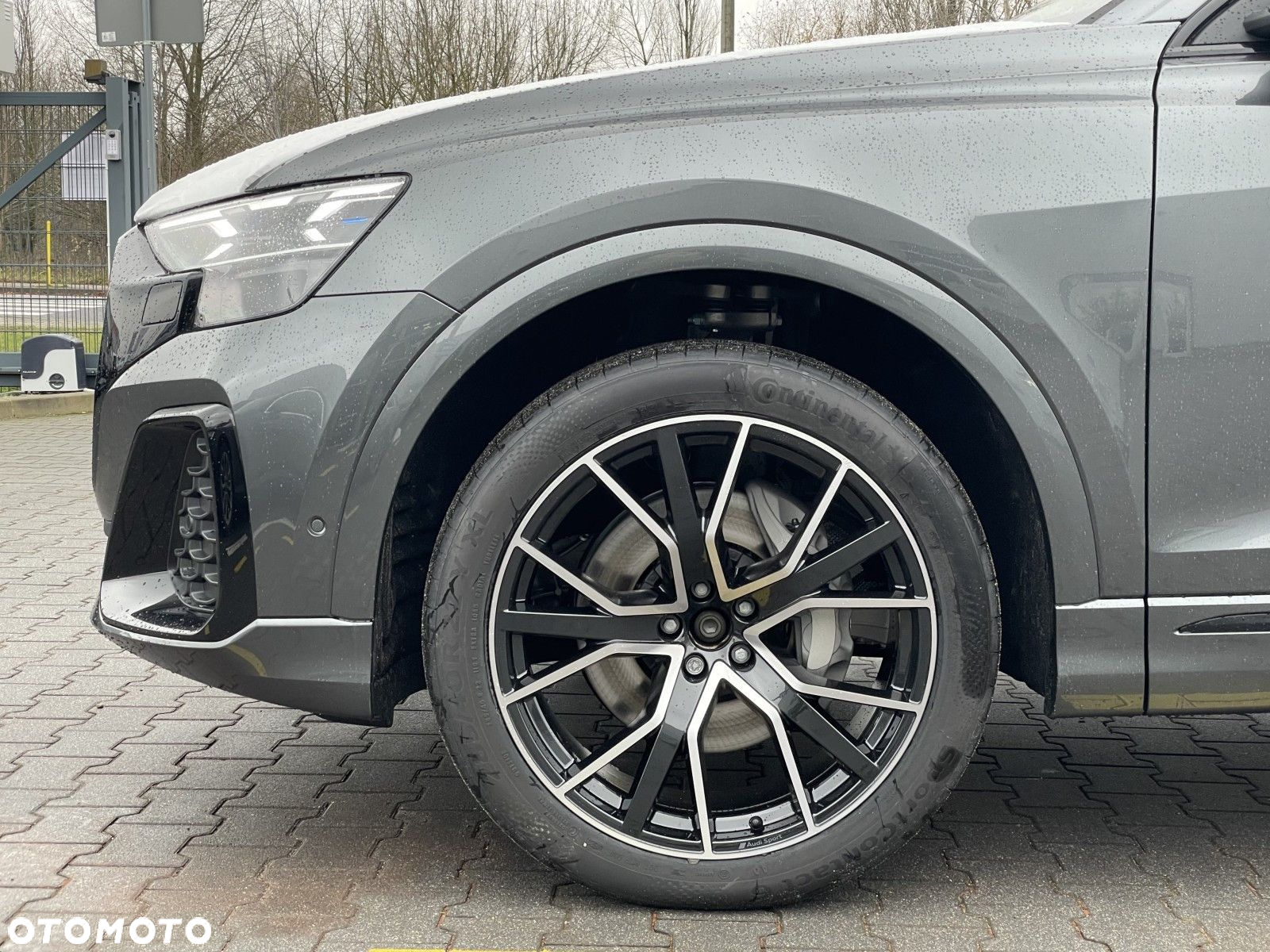 Audi Q8 - 10