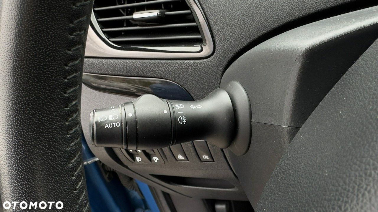 Renault Scenic - 22