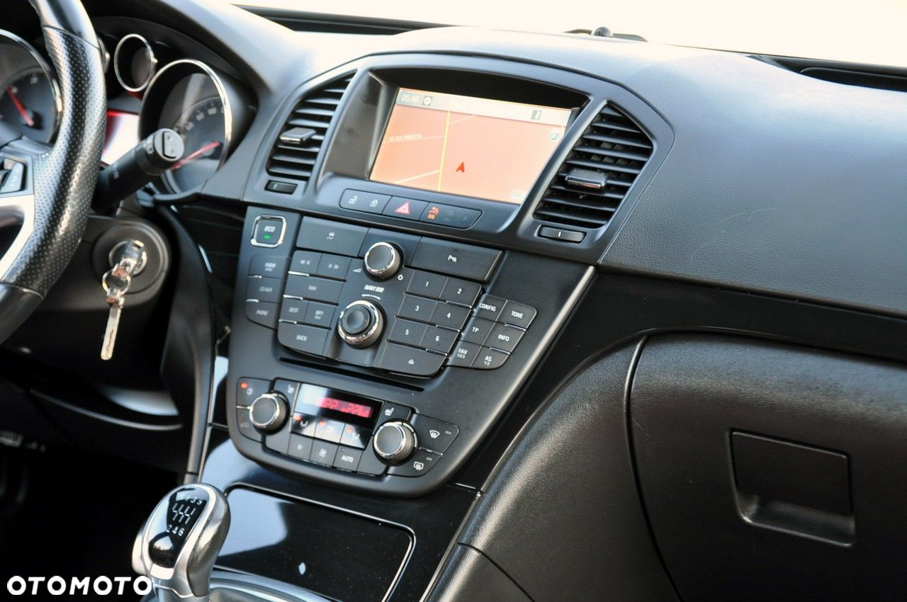 Opel Insignia - 28