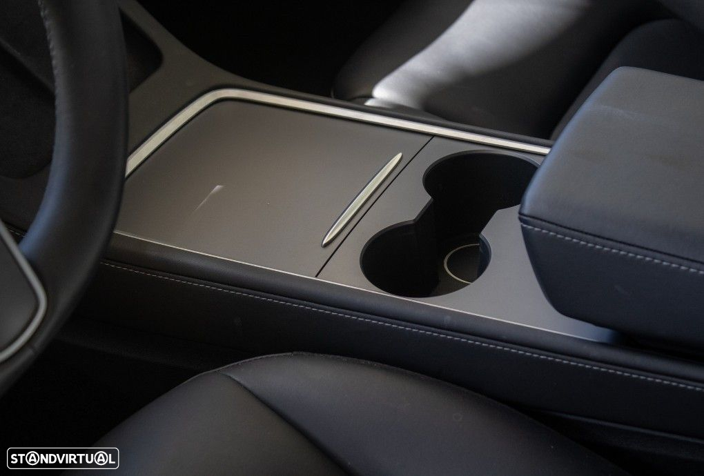 Tesla Model 3 Standard RWD Plus - 23