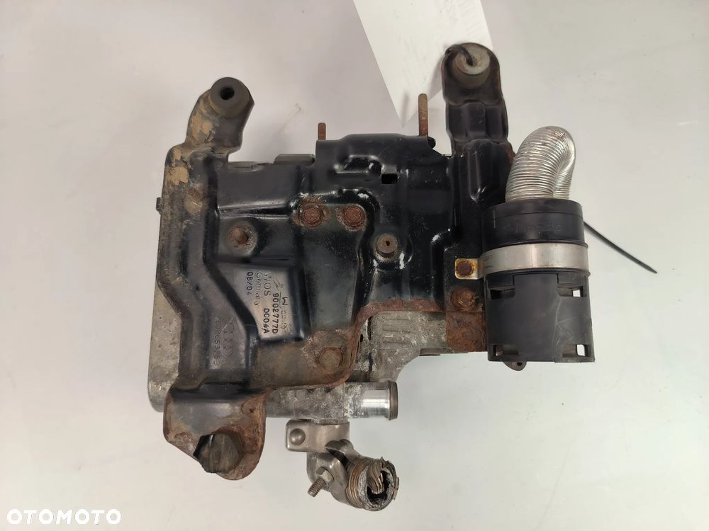 Ogrzewanie postojowe Webasto 4E0815069E  9001764C AUDI A8 - 4