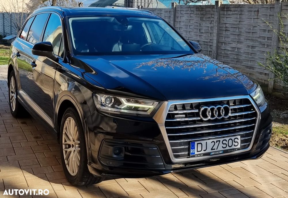 Audi Q7 - 1