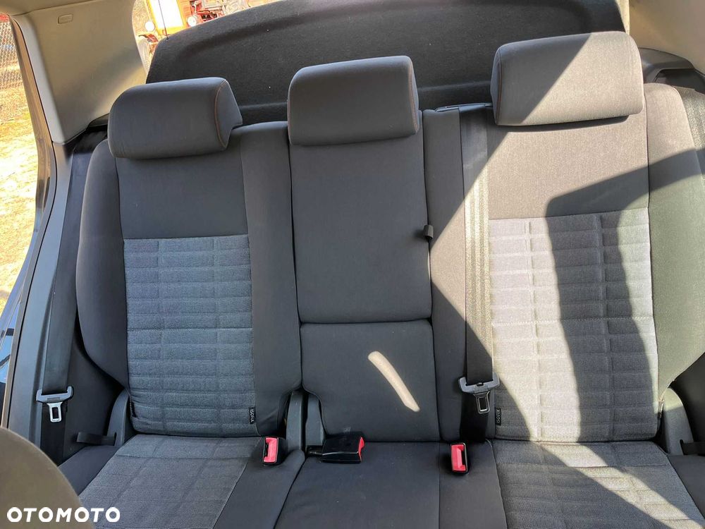 Volkswagen Golf Plus - 8