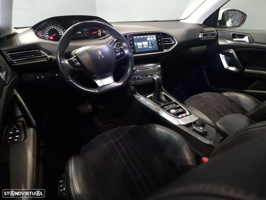 Peugeot 308 SW 2.0 BlueHDi Allure J18 EAT6 - 29