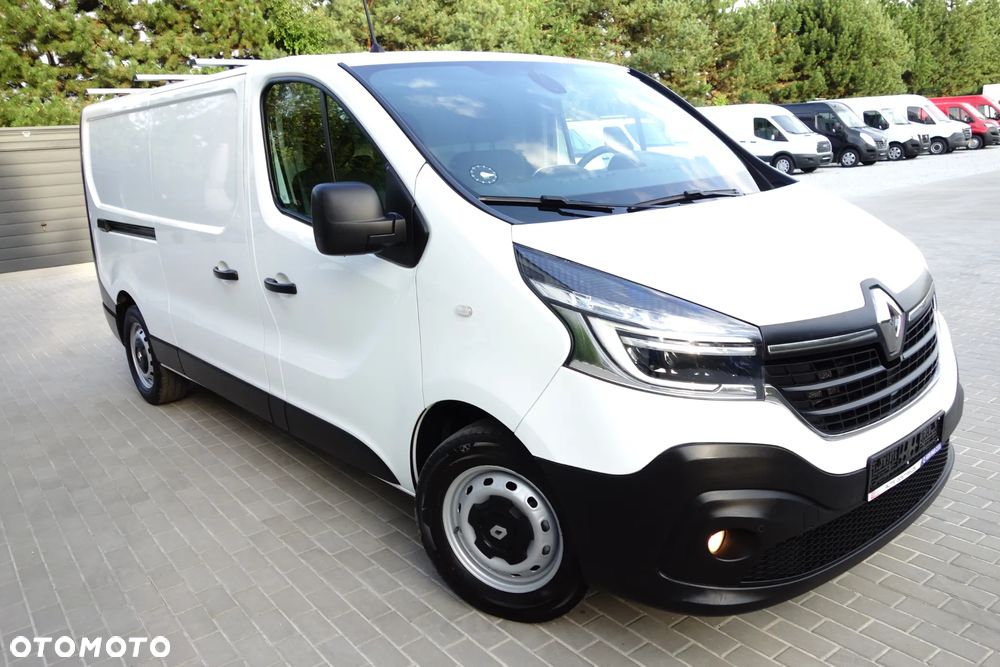 Renault Trafic 2.0 DCI 120 KM Klima Kamera Ledy - 33