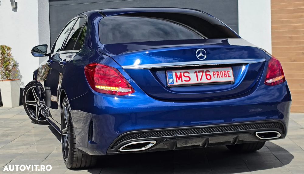 Mercedes-Benz C 180 9G-TRONIC AMG Line - 17