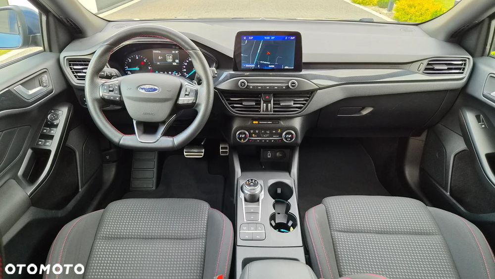Ford Focus 2.0 TDCi ST-Line Red ASS PowerShift - 7