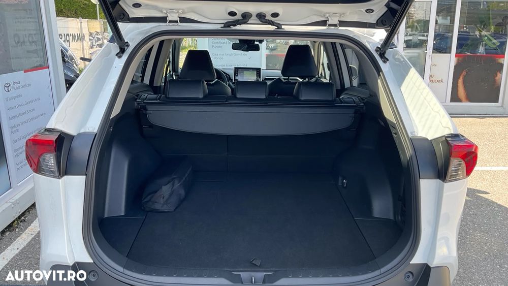 Toyota RAV4 2.0P CVT AWD Luxury - 11