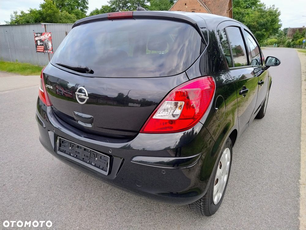 Opel Corsa 1.4 16V Navi - 25