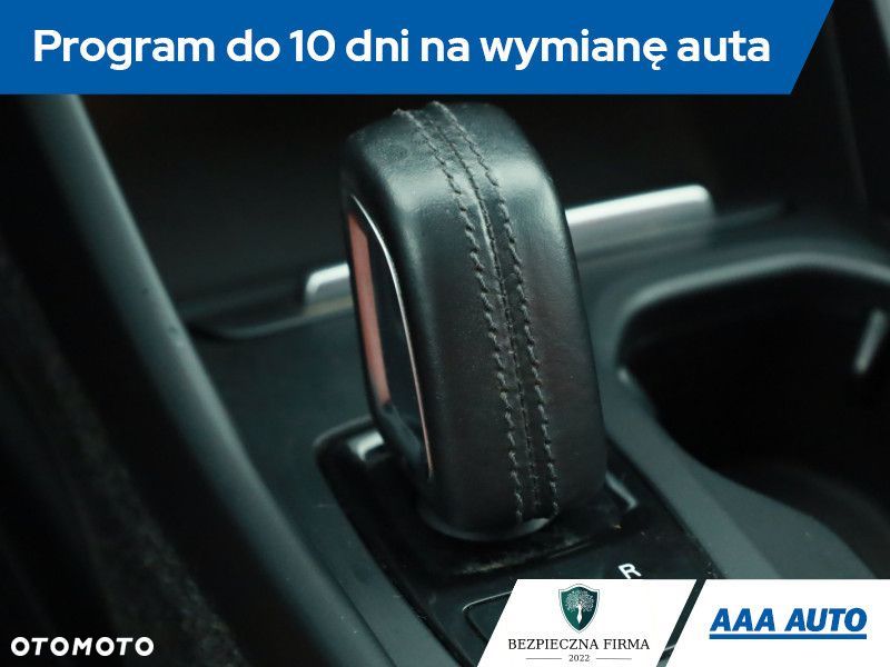 Volvo XC 40 - 20