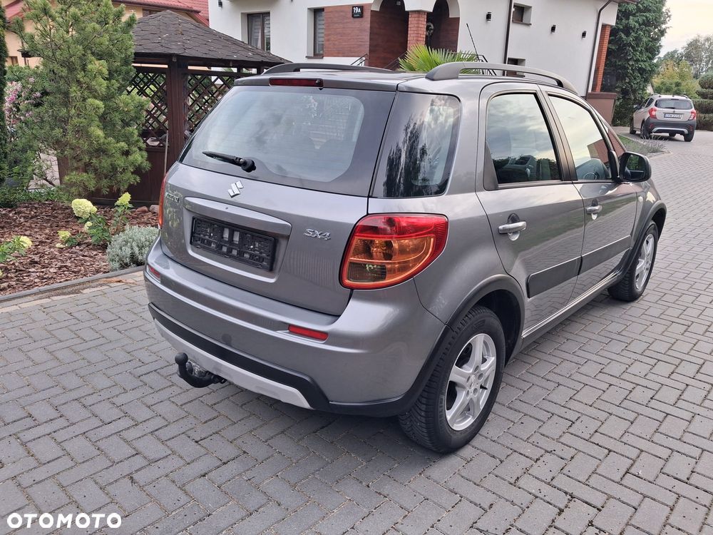 Suzuki SX4 1.6 VVT 4x2 Comfort - 9