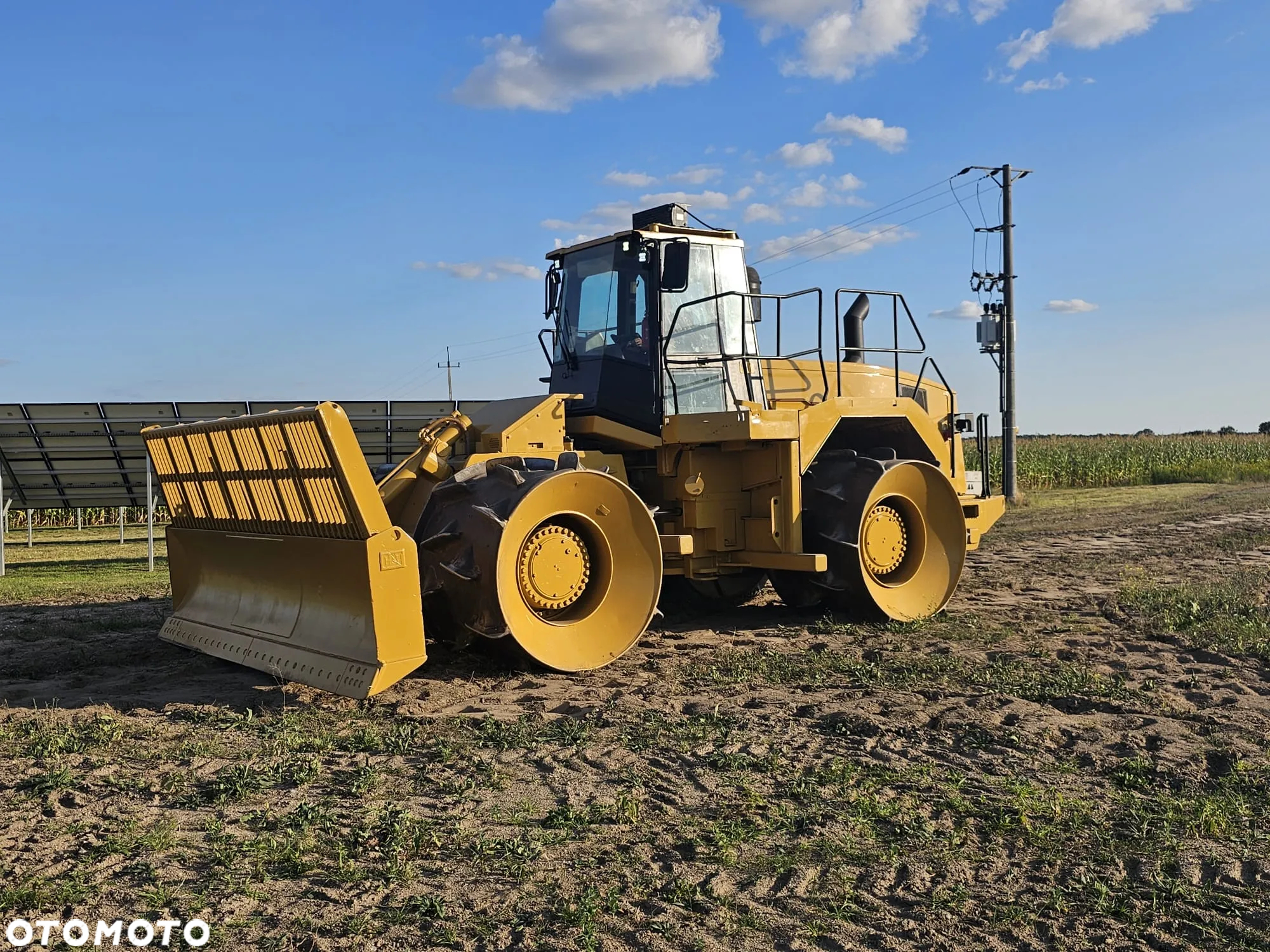Caterpillar 826 G - 12