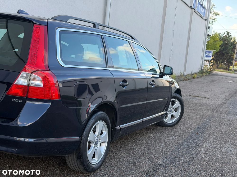 Volvo V70 2.0D Momentum - 37
