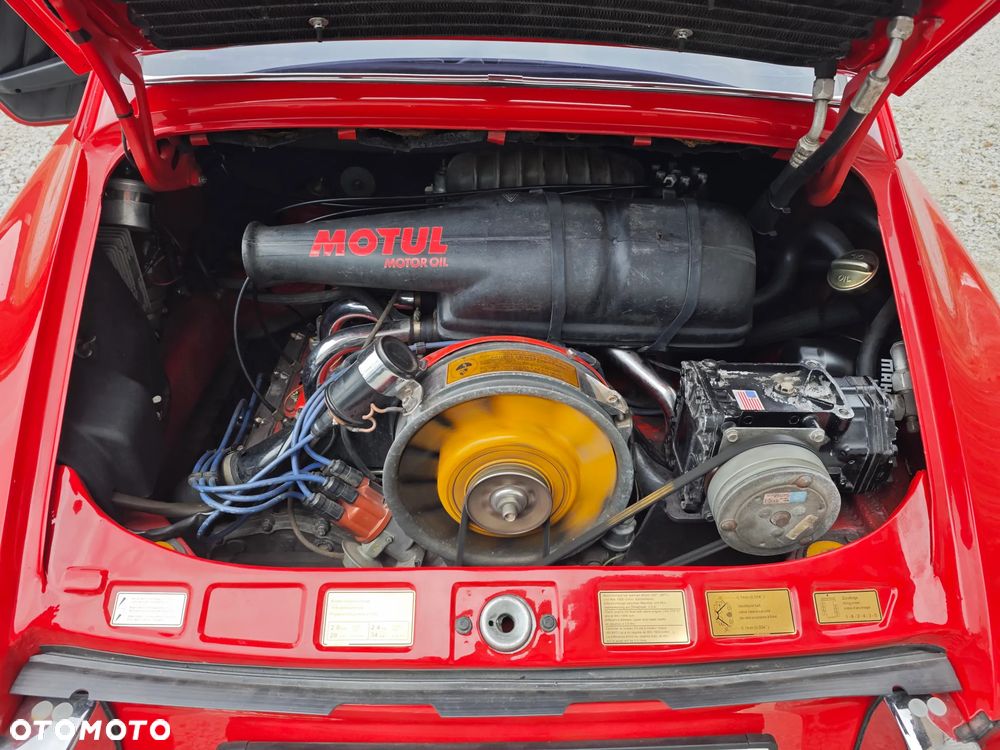 Porsche 911 - 17