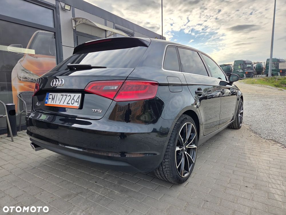 Audi A3 Sportback 1.4 TFSI Attraction - 8