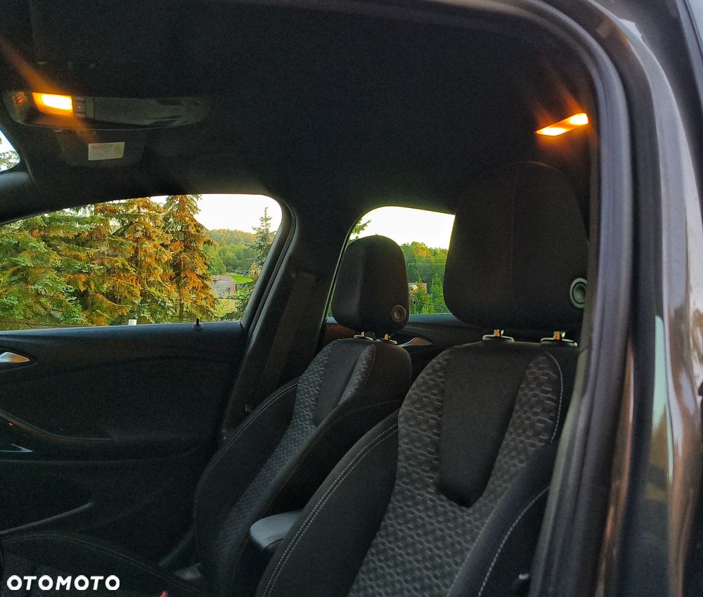 Opel Astra - 17