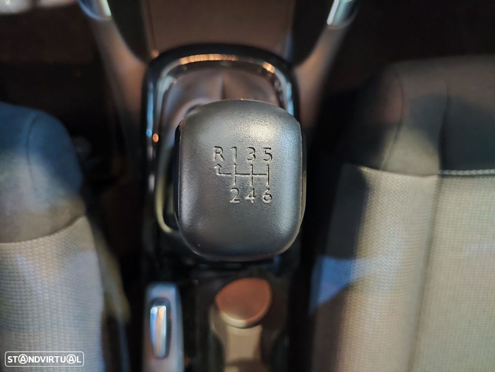 Citroën C3 Aircross 1.2 PureTech Plus - 21