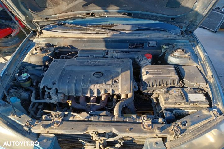Turbosuflanta Hyundai Elantra XD [2000 - 2003] Sedan 1.6 MT (106 hp) - 4