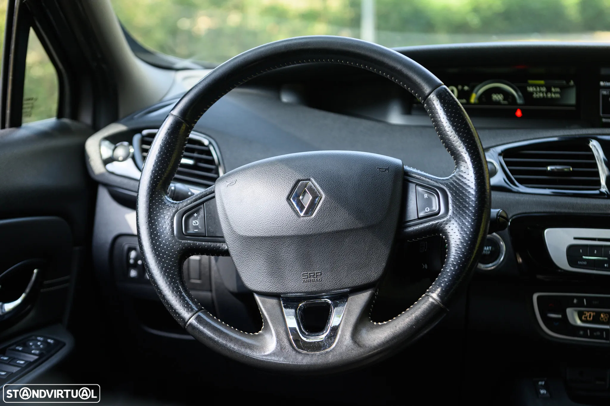 Renault Grand Scénic ENERGY dCi 110 EDC BOSE EDITION - 45