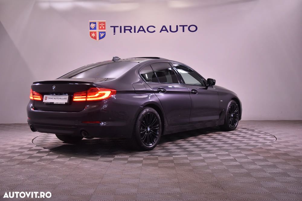 BMW Seria 5 530d Aut. Sport Line - 6