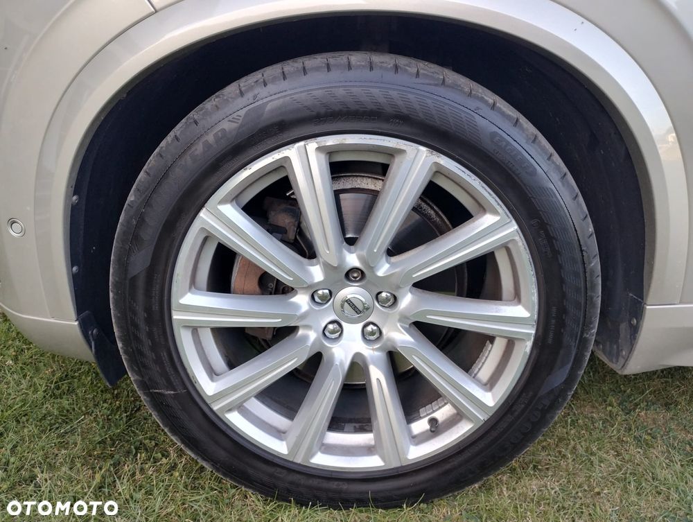 Volvo XC 90 D5 AWD Inscription 7os - 9