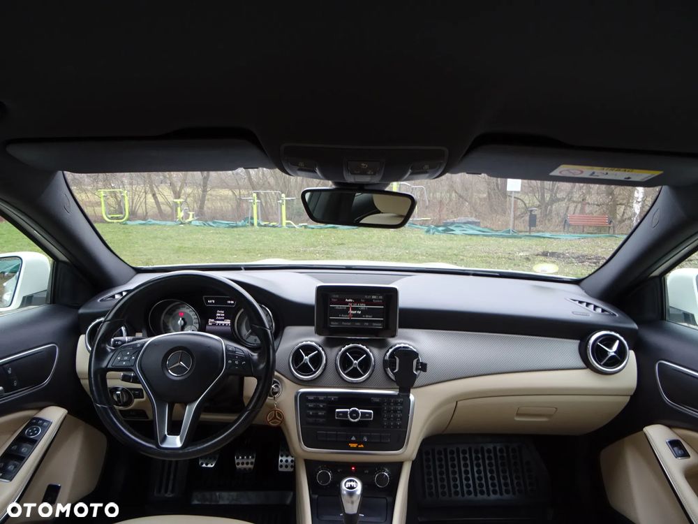 Mercedes-Benz GLA 180 (CDI) d - 16