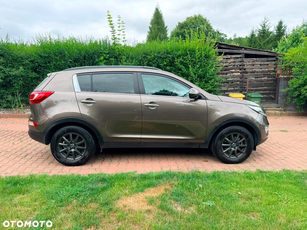Kia Sportage 2.0 CVVT 4WD Vision - 8